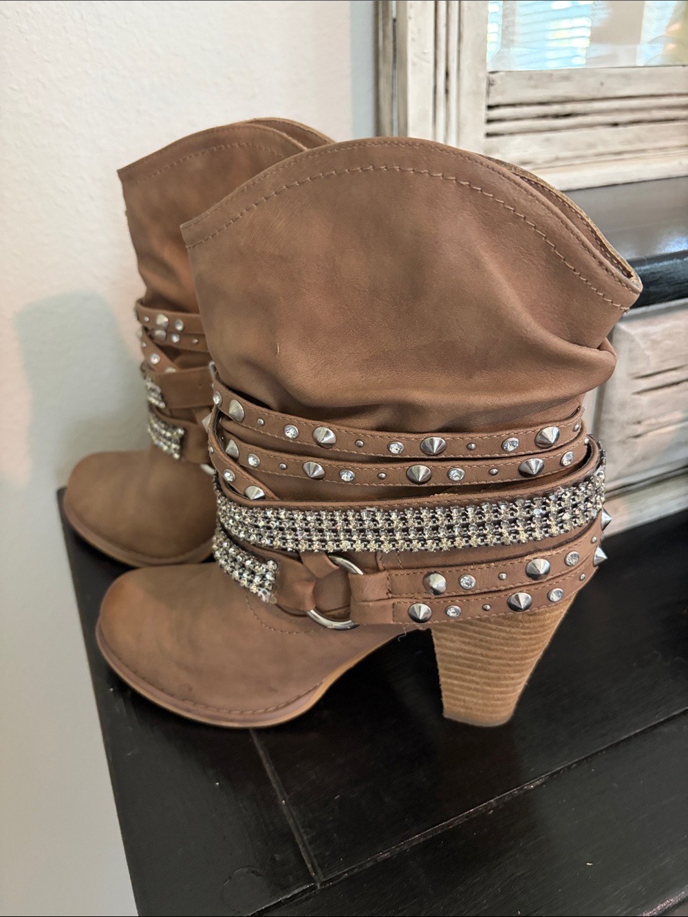 Studded Brown Women’s Mid-Heel Ankle Boots